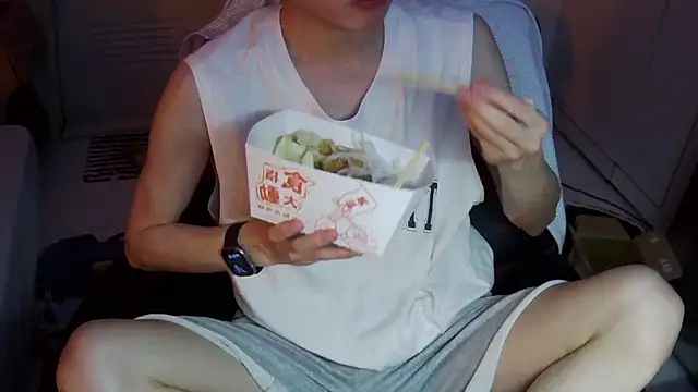 Ray175oo online show from March 29, 2:19 pm