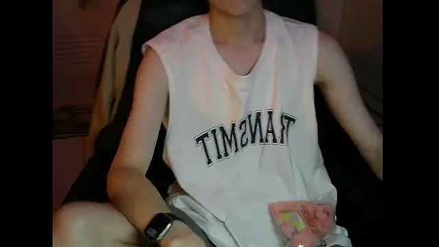 Snapshot of Ray175oo chatting on October 24, 3:55 pm Ray175oo online show from October 24, 3:55 pm