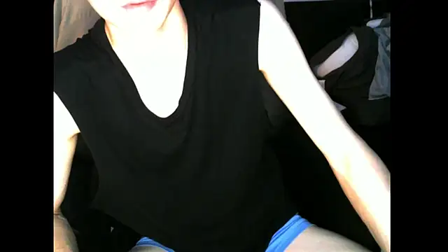 Snapshot of Ray175oo chatting on November 10, 5:29 pm Ray175oo online show from November 10, 5:29 pm