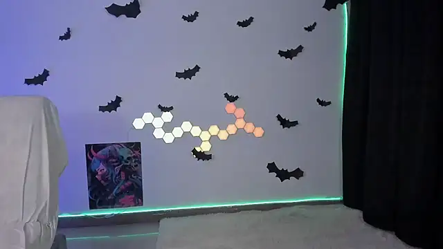 cyberzoe online show from October 19, 11:35 am