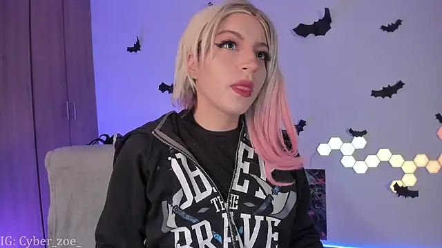 cyberzoe online show from October 28, 10:47 am