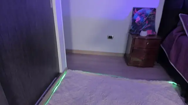 cyberzoe online show from February 12, 1:09 am