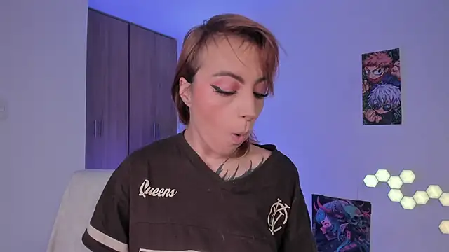 cyberzoe online show from February 10, 3:11 pm