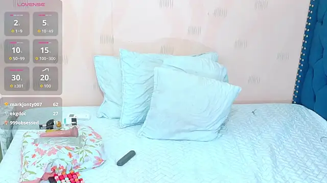 Snapshot of hotlatinateacher chatting on October 7, 7:15 pm hotlatinateacher online show from October 7, 7:15 pm