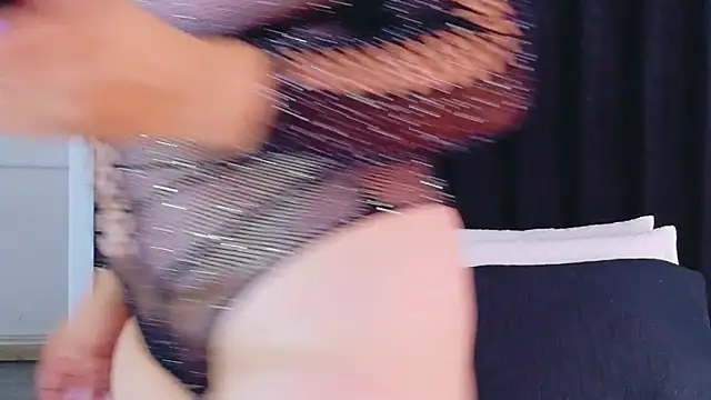 hotlatinateacher online show from March 23, 6:41 pm