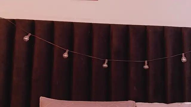 Snapshot of hotlatinateacher chatting on October 31, 8:27 pm hotlatinateacher online show from October 31, 8:27 pm