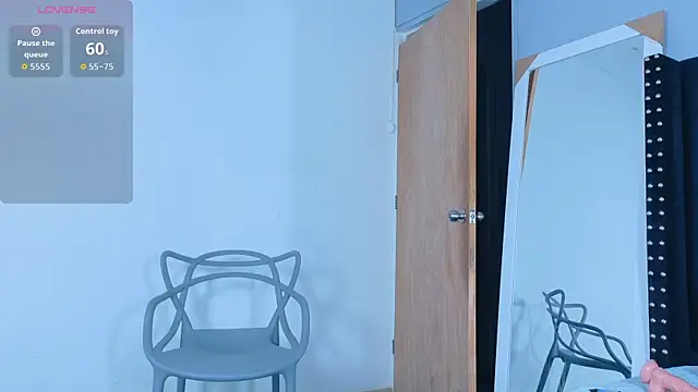 hotlatinateacher online show from February 13, 6:02 am