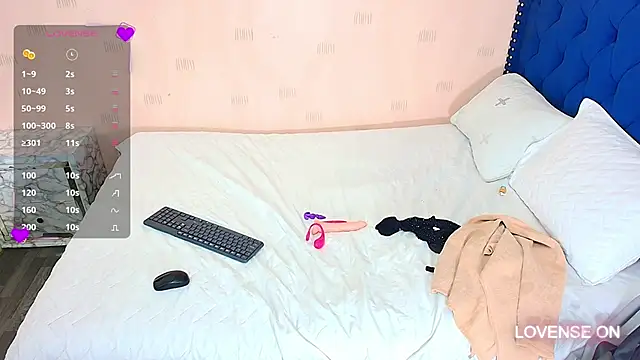 Snapshot of hotlatinateacher chatting on March 5, 7:38 pm hotlatinateacher online show from March 5, 7:38 pm