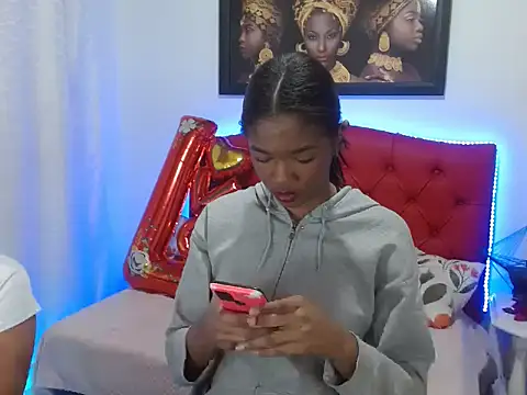 NATHYHOTT online show from February 15, 1:38 pm