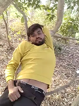 Snapshot of Jishm_ki_bhookh chatting on December 15, 10:28 am Jishm ki bhookh online show from December 15, 10:28 am