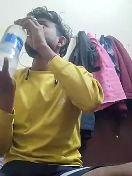 Snapshot of Jishm_ki_bhookh chatting on December 20, 12:49 pm Jishm ki bhookh online show from December 20, 12:49 pm