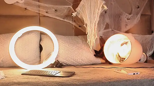 angelinepossy online show from October 22, 9:35 pm