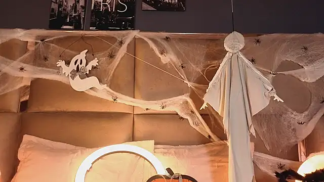 angelinepossy online show from October 24, 9:25 pm