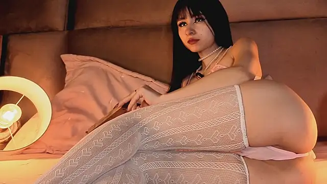 angelinepossy online show from November 17, 10:14 pm