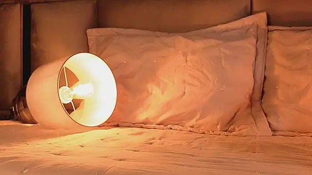 angelinepossy online show from November 12, 7:51 pm