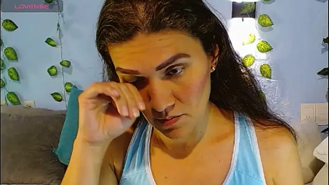 venus swet  online show from April 24, 12:34 am