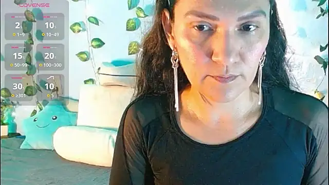 venus swet  online show from October 24, 9:47 pm