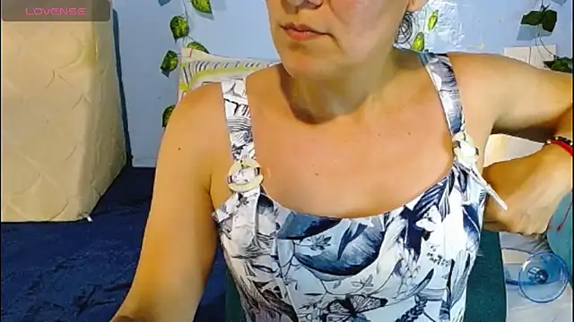 venus swet  online show from February 9, 12:52 am