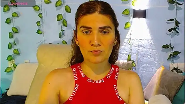 venus swet  online show from June 4, 1:10 am