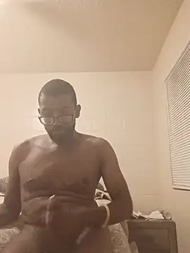 Mcpiney online show from July 3, 1:56 am