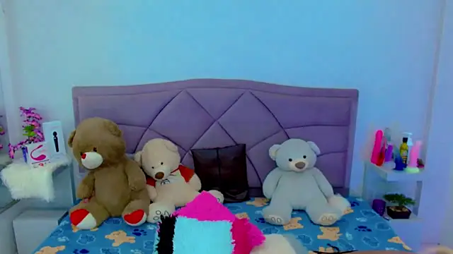 Snapshot of party_duo_trans chatting on March 7, 2:34 pm party duo trans online show from March 7, 2:34 pm