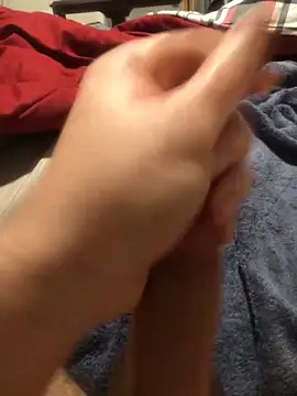 Snapshot of darksmoke011 chatting on March 3, 5:05 am darksmoke011 online show from March 3, 5:05 am