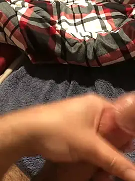 Snapshot of darksmoke011 chatting on March 20, 3:45 am darksmoke011 online show from March 20, 3:45 am