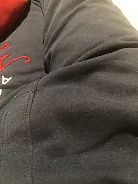 Snapshot of darksmoke011 chatting on January 18, 10:28 pm darksmoke011 online show from January 18, 10:28 pm