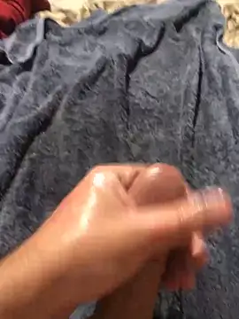 darksmoke011 online show from November 18, 11:48 pm