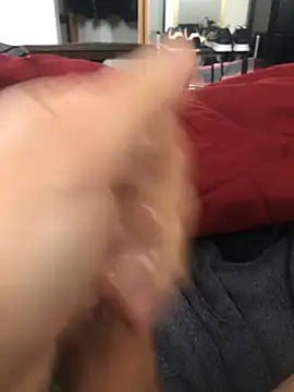 Snapshot of darksmoke011 chatting on January 25, 8:21 pm darksmoke011 online show from January 25, 8:21 pm