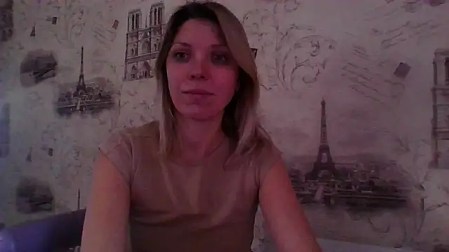 Snapshot of VelvetLove287 chatting on February 13, 2:52 pm VelvetLove287 online show from February 13, 2:52 pm