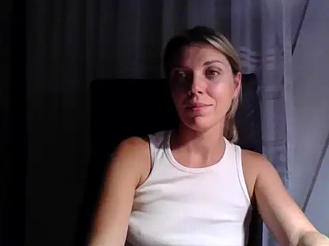 Snapshot of VelvetLove287 chatting on September 22, 6:58 pm VelvetLove287 online show from September 22, 6:58 pm