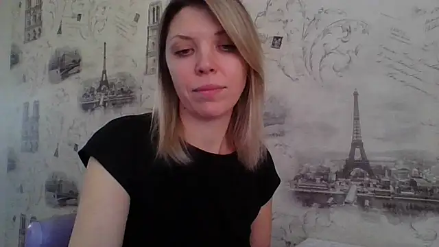 Snapshot of VelvetLove287 chatting on February 23, 9:44 am VelvetLove287 online show from February 23, 9:44 am