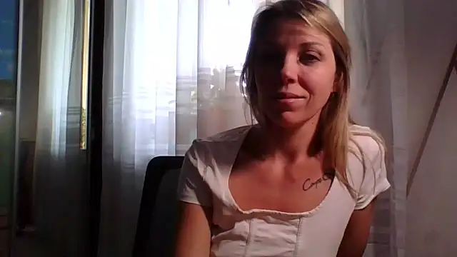 VelvetLove287 online show from April 17, 7:22 am