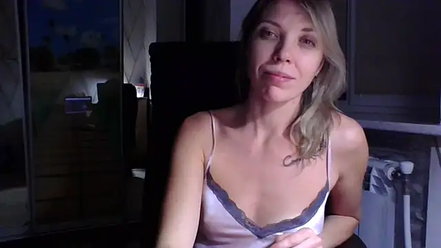 VelvetLove287 online show from November 28, 9:37 pm