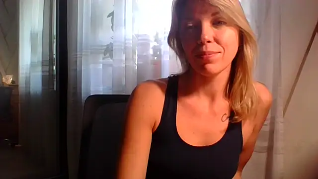 VelvetLove287 online show from March 20, 6:25 am