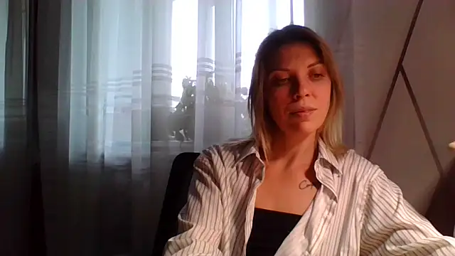 Snapshot of VelvetLove287 chatting on March 15, 2:12 pm VelvetLove287 online show from March 15, 2:12 pm
