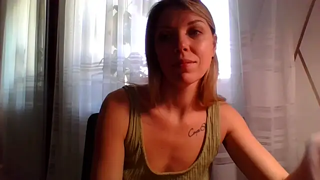 VelvetLove287 online show from March 10, 7:12 am