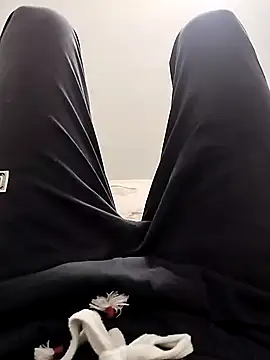 devilisinside9 online show from February 1, 5:37 pm