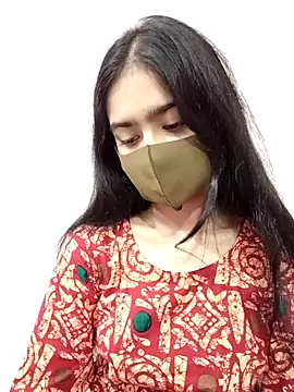 Arisha- online show from December 1, 2:07 pm