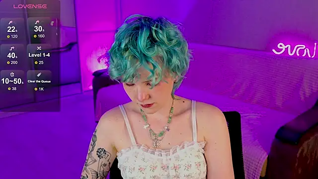 Snapshot of School_Love chatting on February 21, 1:11 pm School Love online show from February 21, 1:11 pm