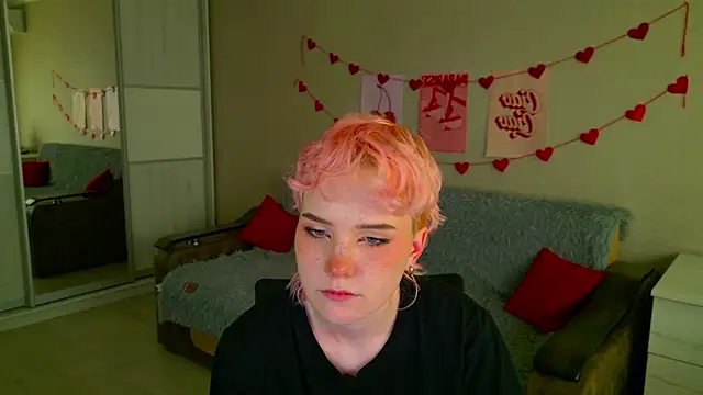 Snapshot of School_Love chatting on September 29, 11:05 am School Love online show from September 29, 11:05 am