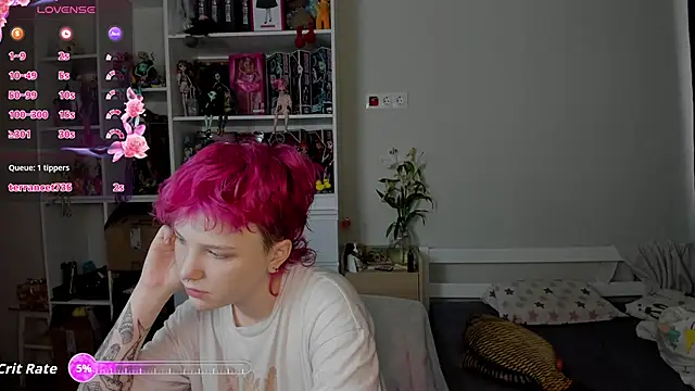 School Love online show from December 23, 7:40 am