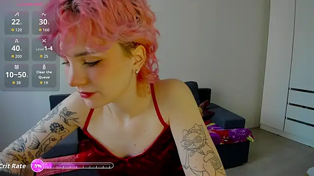 Snapshot of School_Love chatting on November 9, 7:23 am School Love online show from November 9, 7:23 am