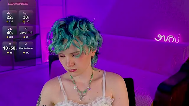 Snapshot of School_Love chatting on February 21, 4:16 pm School Love online show from February 21, 4:16 pm