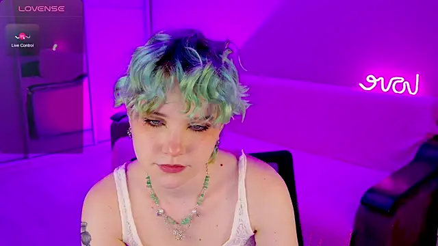 Snapshot of School_Love chatting on January 20, 4:12 pm School Love online show from January 20, 4:12 pm