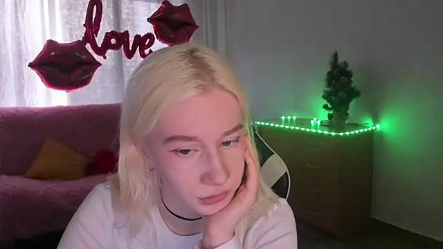 EnigmaSee online show from February 24, 9:43 am