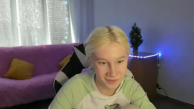 EnigmaSee online show from February 10, 4:00 am