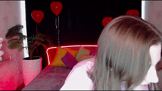 EnigmaSee online show from March 4, 7:30 am