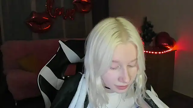 EnigmaSee online show from April 4, 7:09 pm